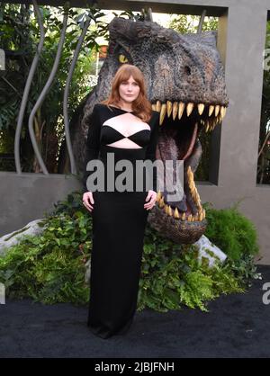 Hollywood, Californie, États-Unis 6th juin 2022 l'actrice Bryce Dallas Howard assiste à Universal Pictures présente la première mondiale de 'Jurassic World Dominion' au TCL Chinese Theatre on 6 juin 2022 à Hollywood, Californie, États-Unis. Photo de Barry King/Alay Live News Banque D'Images