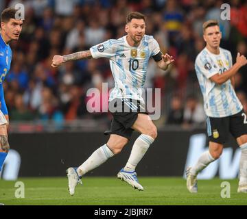 01 juin 2022 - Italie / Argentine - Finalissima 2022 Lionel Messi pendant le match contre l'Italie au stade Wembley. Image : Mark pain / Alamy Banque D'Images