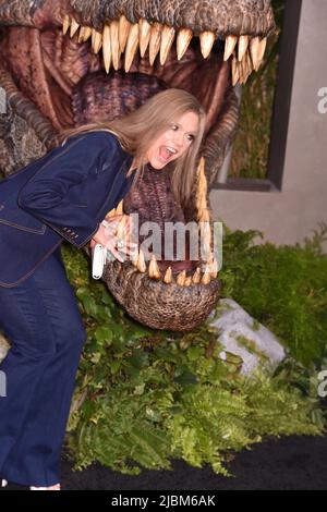 Hollywood, env. 06th juin 2022. Ariana Richards assiste à la première de Universal Pictures 'Jurassic World Dominion' à Los Angeles au TCL Chinese Theatre on 06 juin 2022 à Hollywood, Californie. Crédit : Jeffrey Mayer/JTM photos/Media Punch/Alay Live News Banque D'Images