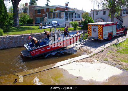 Lancement d'un bateau de sauvetage Banque D'Images