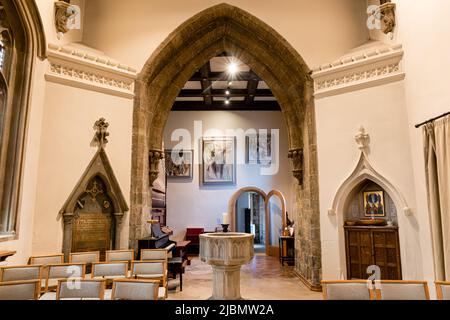 Intérieur arrière de la chapelle Saint-Jean-Baptiste à l'abbaye de Laude Banque D'Images