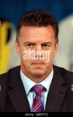 PORTSMOUTH V VILLA 23-08-05 ASTON VILLA MANAGER DAVID O'LEAERY PIC MIKE WALKER, 2005 Banque D'Images