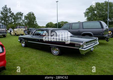 Ford galaxie xl convertible au salon de l'automobile American Classic au club de rugby de Keynsham (Jun22) Banque D'Images