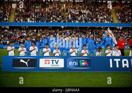 Cesena, Italie. 07th juin 2022. L'équipe de l'Italie pendant l'hymne national pendant l'Italie contre la Hongrie, football UEFA Nations League match à Cesena, Italie, 07 juin 2022 crédit: Agence de photo indépendante/Alamy Live News Banque D'Images