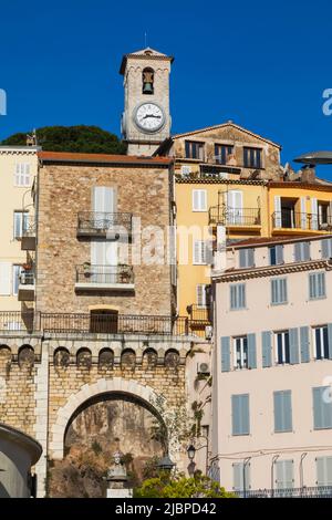 France, Côte d'Azur, Côte d'Azur, Cannes, Street Scene in le Suquet Area Skyline Banque D'Images