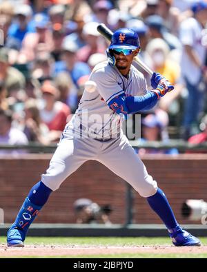 New York mets Infielder Francisco Lindor (12) à la batte lors d'un match MLB entre New York mets et San Francisco Giants au parc Oracle de San Fran Banque D'Images