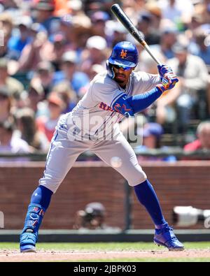 New York mets Infielder Francisco Lindor (12) à la batte lors d'un match MLB entre New York mets et San Francisco Giants au parc Oracle de San Fran Banque D'Images