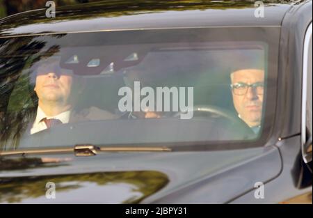 Ankara. 8th juin 2022. Le ministre russe des Affaires étrangères, Sergey Lavrov (C), arrive à Ankara, en Turquie, à 7 juin 2022. Credit: Xinhua/Alay Live News Banque D'Images