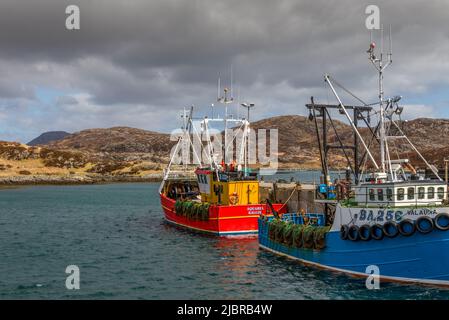Kallin Harbour sur Grimsay North Uist dans les Hébrides extérieures Banque D'Images
