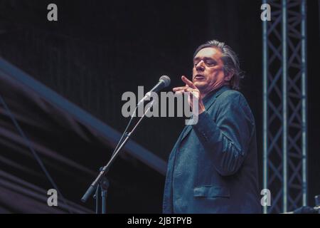 Copenhague, Danemark. 11th août 2018. Blixa Bargeld d'Einsturzende Neubauten se produit sur scène avec son groupe au festival Haven à Copenhague. (Photo de Valeria Magri/SOPA Images/Sipa USA) crédit: SIPA USA/Alay Live News Banque D'Images