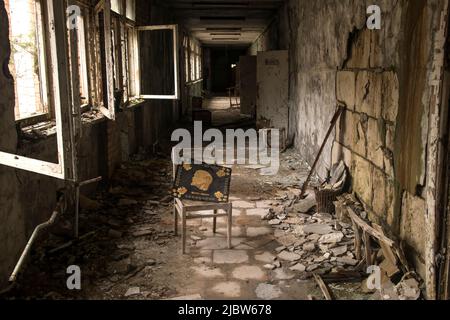 Biens et bâtiments abandonnés dans la zone d'exclusion de Tchernobyl, en Ukraine Banque D'Images