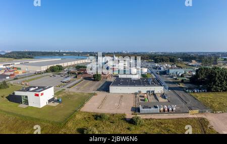 Photo aérienne de l'usine 3M d'Anvers responsable de la pollution par les spfo dans le Grand Anvers, découverte lors du projet de construction d'Oosterweel Banque D'Images