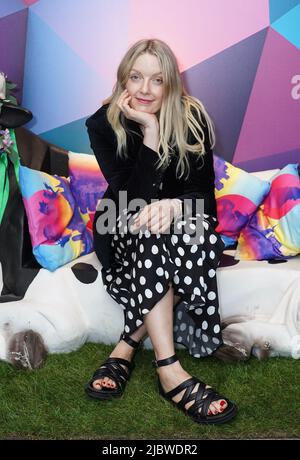 Lauren Laverne arrive pour la projection de Glastonbury de BBC Two: 50 ans & Counting au Curzon Bloomsbury. Date de la photo: Mercredi 8 juin 2022. Banque D'Images