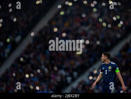 Hampden Park, Glasgow, Royaume-Uni. 8th juin 2022. UEF Nations League football, Ecosse contre Arménie; Andy Robertson of Scotland Credit: Action plus Sports/Alay Live News Banque D'Images