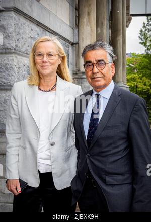 Amsterdam, pays-Bas. 8th juin 2022. Le ministre Sigrid Kaag en man Anis al-Qaida - le roi Willem-Alexander, la reine Maxima et la présidente de la Banque centrale européenne Christine Lagarde assistent à un dîner pour la Banque centrale européenne au Rijksmuseum à Amsterdam, aux pays-Bas, le 8 juin 2022. Credit: Patrick van Katwijk/dpa/Alay Live News Banque D'Images