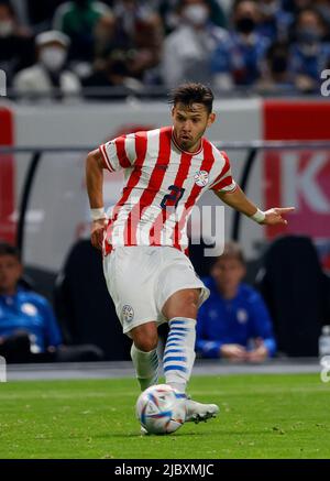 Hokkaido, Japon. 2nd juin 2022. Oscar Romero (par) football : KIRIN Challenge Cup 2022 match entre le Japon 4-1 Paraguay au Sapporo Dome à Hokkaido, Japon . Credit: AFLO/Alay Live News Banque D'Images