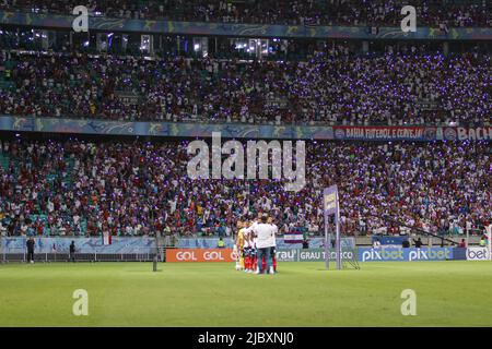 Salvador, Brésil. 08th juin 2022. BA - Salvador - 06/08/2022 - BRÉSILIEN B 2022, BAHIA X SPORT - supporters lors d'un match entre Bahia et Sport à l'Arena fonte Nova pour le championnat brésilien B 2022. Photo: Renan Oliveira/AGIF/Sipa USA crédit: SIPA USA/Alay Live News Banque D'Images