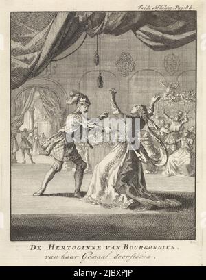 Au cours d'une fête dans une salle de bal, la duchesse de Bourgogne est assassinée par son mari avec un poignard, meurtre de la duchesse de Bourgogne, de son Gemstone percé , imprimeur: Jan Luyken, (mentionné sur l'objet), libraire: Jan Claesz Ten Hoorn, Amsterdam, 1699, papier, gravure, h 198 mm × l 154 mm Banque D'Images