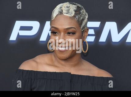 Los Angeles, États-Unis. 08th juin 2022. Tiffany Haddish arrive à la première mondiale de L'ANNÉE LUMINEUSE de Disney et Pixar qui s'est tenue au théâtre El Capitan le mercredi, ?8 juin 2022. (Photo par Sthanlee B. Mirador/Sipa USA) crédit: SIPA USA/Alay Live News Banque D'Images