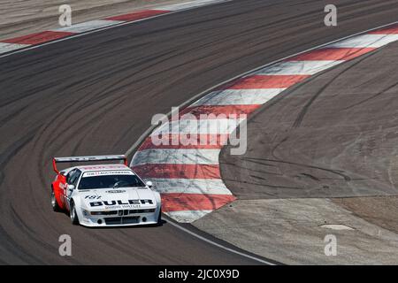 DIJON, FRANCE, 4 juin 2022 : le Grand Prix de l'Age d'Or, la plus ancienne course de véhicules historiques de France, se déroule sur le circuit Dijon-Presnois. Banque D'Images