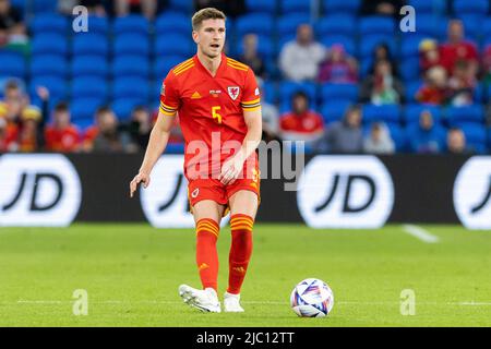 08-06-2022: Sport: Pays de Galles contre Nederland CARDIFF, ROYAUME-UNI - JUIN 8: Chris Mepham (pays de Galles) pendant le match de la Ligue des Nations entre pays de Galles et pays-Bas Banque D'Images