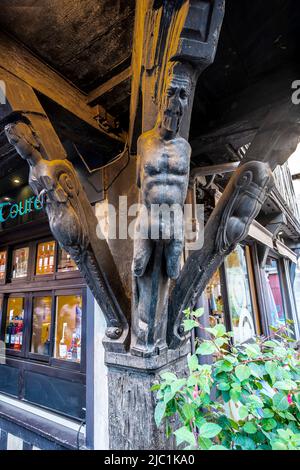 Tourelle maison médiévale de boulangers dans le centre historique de Troyes, Aube, Champagne-Ardenne, France. Banque D'Images