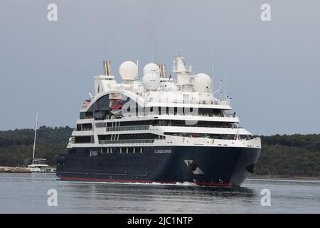 Sibenik, Croatie sur 9 juin 2022. Le croiseur touristique le Jacques Cartier part après deux préesasons de pandémie, cette année donne de l'espoir pour la croissance du nombre de touristes. Photo: Hrvoje Jelavic/PIXSELL Banque D'Images