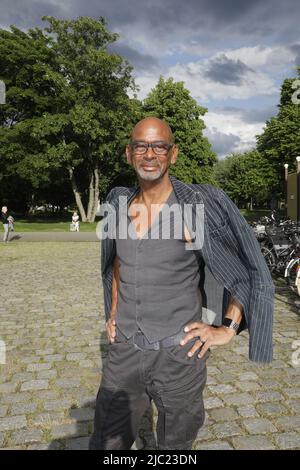 Pierre Sanoussi-Bliss beim Jubiläumsfest 30 Jahre Bar jeder Vernunft / 20 Jahre Tipi am Kanzleramt im Tipi am Kanzleramt, Berlin, 08.06.2022 Banque D'Images