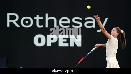 Camila Giorgi d'Italie en action contre le Harriet Dart de Grande-Bretagne le sixième jour de l'Open de Rothesay 2022 au centre de tennis de Nottingham, Nottingham. Date de la photo: Jeudi 9 juin 2022. Banque D'Images