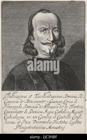 Portrait de Gaspar de Bracamonte y Guzman, comte de Penaranda, vêtu d'un manteau noir à col relevé. Buste à droite. Au bas de la marge un texte de sept lignes en latin., Portrait du Comte Gaspar de Bracamonte y Guzman, imprimerie: Pieter Nolpe, éditeur: Abraham van Waesberge (I), (éventuellement), Amsterdam, 1644, papier, gravure, gravure, h 207 mm × l 131 mm Banque D'Images