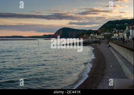 Front de mer de Sidmouth au crépuscule, East Devon, Angleterre Banque D'Images