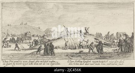 Baleine échouée près de Noordwijk, le 4 janvier 1629. Le cachalot a été couché avec sa tête à droite. Six hommes sont occupés à couper l'animal en morceaux. Au premier plan de nombreux spectateurs, avec un cavalier sur la droite. Sur la gauche au loin les dunes, sur la droite quelques wagons. Dans la marge un verset de quatre lignes en néerlandais, Walvis a échoué près de Noordwijk, 1629., imprimeur: Anonyme, imprimeur: Gillis van Scheyndel (I), (attribution rejetée), pays-Bas du Nord, 1629, papier, gravure, h 96 mm × l 194 mm Banque D'Images