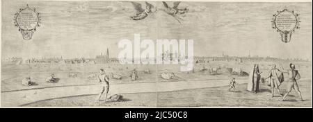 Vue sur la ville d'Amsterdam, prise de l'ouest. Sur le côté gauche au premier plan est: Bast dessin de la ville. À côté de lui sur le sol se trouve son manteau et son épée. Plus loin dans un pré avec plusieurs vaches, la femme d'un fermier marche avec un joug de traite sur ses épaules. Au-dessous de l'artiste sur le sol: P. bast. F. et excudi. 1601. Sur la page de droite, au premier plan, nous voyons deux messieurs parler à une dame, tandis qu'un garçon vient courir vers eux. Plus loin, un pré avec des vaches, dont l'une est en train d'être traite par la femme d'un agriculteur. Au milieu dans l'air (en partie à gauche et Banque D'Images