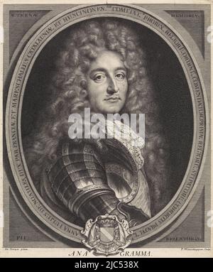 Portrait du maréchal Anne Jules de Noailles. Dans le cadre ovale son nom et titres. Dans les coins, le texte 'Aeternae memoriae pii bellatoriss'. Ci-dessous le portrait est un poème de louange en latin, Portrait d'Anne Jules de Noailles, imprimerie: Pieter van Schuppen, (mentionné sur l'objet), après: François de Troy, (mentionné sur l'objet), Claude-Louis Waltrin, (mentionné sur l'objet), Paris, en 1708 ou après, papier, gravure, gravure, h 221 mm × l 161 mm Banque D'Images