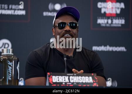 LONDRES, ROYAUME-UNI. 10th juin 2022. Derek Chisora au cours de la rencontre présente Chisora vs Pulev 2 Conférence de presse à l'hôtel Canary Riverside Plaza vendredi, 10 juin 2022 à LONDRES (usage éditorial seulement, licence requise pour un usage commercial. Aucune utilisation dans les Paris, les jeux ou les publications d'un seul club/ligue/joueur.) Credit: Taka G Wu/Alay Live News Banque D'Images