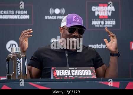 LONDRES, ROYAUME-UNI. 10th juin 2022. Derek Chisora au cours de la rencontre présente Chisora vs Pulev 2 Conférence de presse à l'hôtel Canary Riverside Plaza vendredi, 10 juin 2022 à LONDRES (usage éditorial seulement, licence requise pour un usage commercial. Aucune utilisation dans les Paris, les jeux ou les publications d'un seul club/ligue/joueur.) Credit: Taka G Wu/Alay Live News Banque D'Images