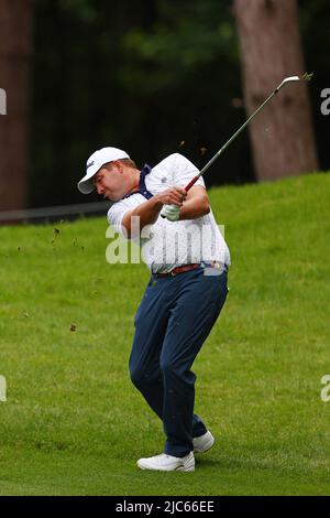 L'américain Chris Kirchner joue un coup lors du tournoi de golf pro/Am du LIV au club Centurion. Kirchner était lié à l'achat de Derby County FC. Banque D'Images