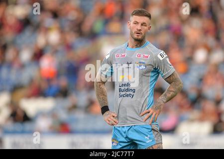 Huddersfield, Royaume-Uni. 10th juin 2022 - Zak Hardaker of Leeds Rhinos Rugby League Betfred Super League Huddersfield Giants vs Leeds Rhinos at John Smith's Stadium, Huddersfield, UK Dean Williams Credit: Dean Williams/Alay Live News Banque D'Images