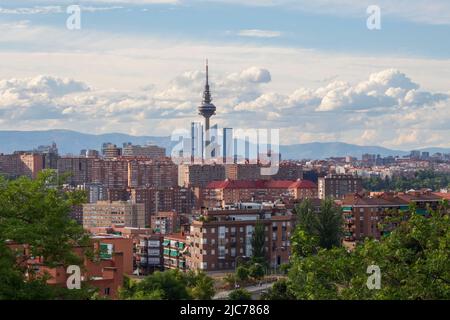 Photographie du quartier des affaires de Torrespaña et de Cuatro Torres à Madrid. Banque D'Images