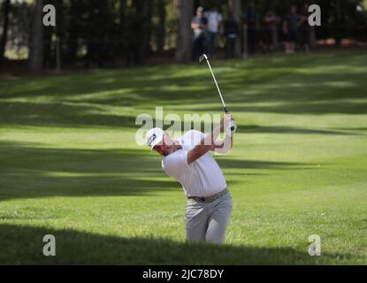 Londres, Royaume-Uni. 10th juin 2022. Lee Westwood, de l'Angleterre, lors de la deuxième partie de l'événement inaugural de golf de LIV au club Centurion de Hertfordshire, vendredi, 10 juin 2022. L'événement est composé de 12 équipes de quatre joueurs qui se disputent plus de 54 trous pour un prix de 25million dollars à l'équipe gagnante. Photo de Hugo Philpott/UPI crédit: UPI/Alay Live News Banque D'Images