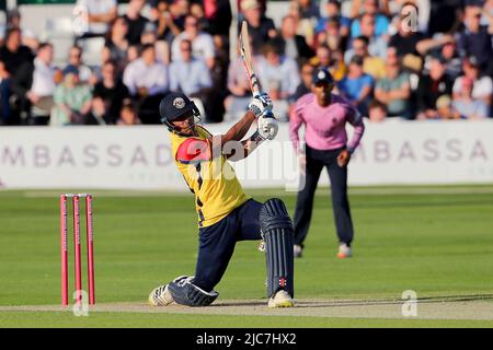 Feroze Khushi atteint 6 courses pour Essex pendant Essex Eagles vs Middlesex, Vitality Blast T20 Cricket au sol du comté de Cloud le 10th juin 2022 Banque D'Images