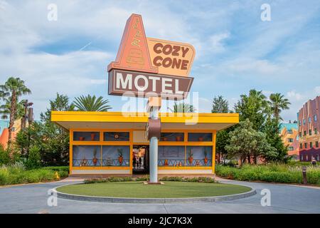 Vue sur le personnage qui se mêle au Disney's Art of animation Resort de Walt Disney World Banque D'Images