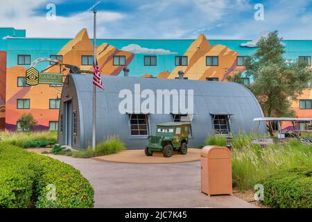 Vue sur le personnage qui se mêle au Disney's Art of animation Resort de Walt Disney World Banque D'Images