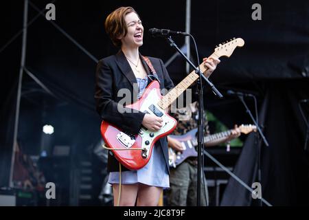 Oslo, Norvège. 10th juin 2022. Le chanteur et compositeur américain Snail Mail interprète un concert en direct pendant le festival de musique norvégien Loaded Festival 2022 à Oslo. (Crédit photo : Gonzales photo/Alamy Live News Banque D'Images