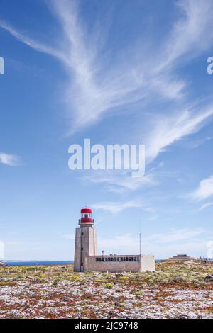 Farol de Sagres - Sagres Ligthouse près de la pointe sud-ouest du Portugal et de l'Europe (Algarve, Portugal) Banque D'Images