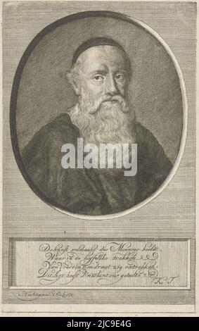 Portrait de Menno Simons, chef des Mennonites, un kalot sur la tête. Buste à droite dans ovale. Ci-dessous dans la marge un verset à quatre lignes en néerlandais. Portrait de Menno Simons, imprimeur: Aernout Naghtegael, (mentionné sur l'objet), Monogrammist KT, (mentionné sur l'objet), pays-Bas, 1668 - 1725, papier, gravure, h 150 mm × l 94 mm Banque D'Images