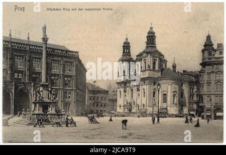 L'église Saint-Nicolas (Kostel svatého Mikuláše) et la colonne Mariale (Mariánský sloup) de la place de la Vieille ville (Staroměstské náměstí) à Prague, Autriche-Hongrie, représentées dans la carte postale ancienne publiée avant 1908. L'Église de Saint Nicolas est décrite comme l'Église russe (Russische Kirche) parce qu'elle a été utilisée par la communauté orthodoxe russe avant la première Guerre mondiale. L'aile néo-gothique de la vieille mairie (Staroměstská radnice) détruite dans les derniers jours de la Seconde Guerre mondiale est visible à gauche. Courtoisie de la collection de cartes postales Azoor. Banque D'Images