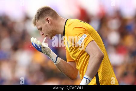 Wolverhampton, Angleterre, 11th juin 2022. Aaron Ramsdale d'Angleterre pendant le match de l'UEFA Nations League à Molineux, Wolverhampton. Le crédit photo doit être lu : Darren Staples / Sportimage Banque D'Images