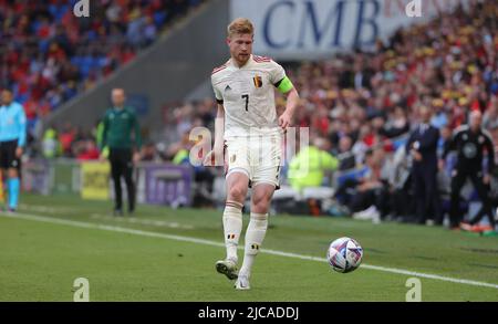 Cardiff, Royaume-Uni. 11th juin 2022. Kevin de Bruyne, de Belgique, a photographié en action lors d'un match de football entre le pays de Galles et l'équipe nationale belge The Red Devils, samedi 11 juin 2022 à Cardiff, pays de Galles, troisième match (sur six) dans la Ligue des Nations A de groupe. BELGA PHOTO VIRGINIE LEFOUR crédit: Belga News Agency/Alay Live News Banque D'Images