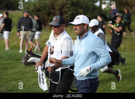 Charl Schwartzel d'Afrique du Sud de Team Stinger GC, pendant le troisième jour de la série d'Invitational de golf de LIV au Centurion Club, Hertfordshire. Date de la photo: Samedi 11 juin 2022. Banque D'Images